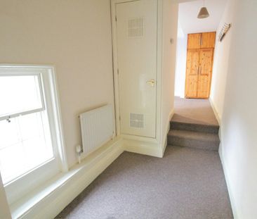 Flat to rent on - Photo 5