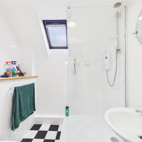 1 BED Flat To rent - Photo 1