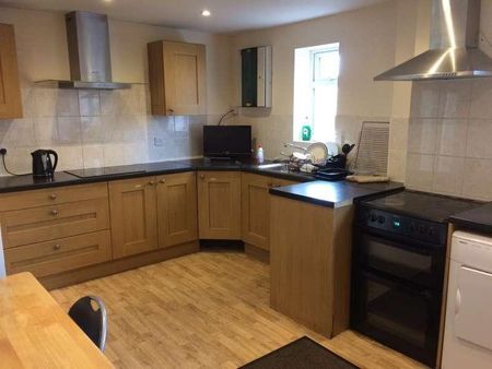 St. Johns Street, OX26 - Photo 2