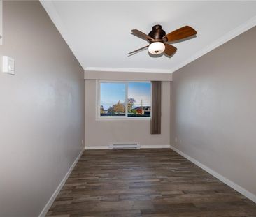 Cozy ocean view condo (Campbell River) - Photo 1