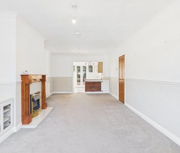 3 bedroom terraced house to rent - Photo 1
