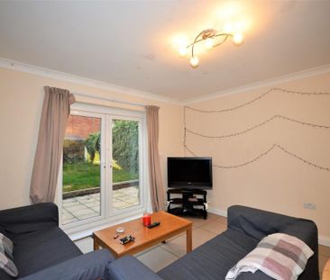 5 bedroom detached house to rent - Photo 1