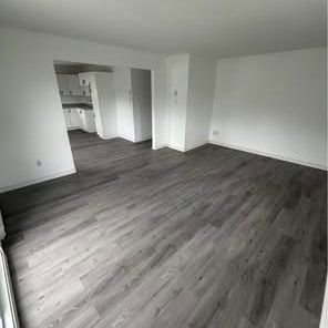 2 Chambres / 1 Salle De Bain - Photo 3