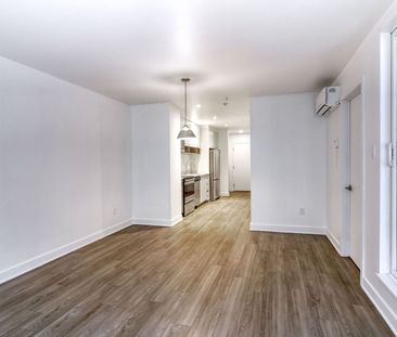 9675 Papineau - Photo 1