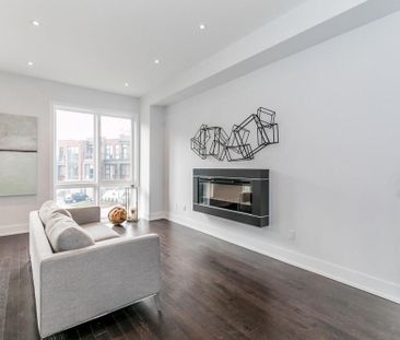 For Lease - 12 Cambray Road, Vaughan, Ontario - Photo 2