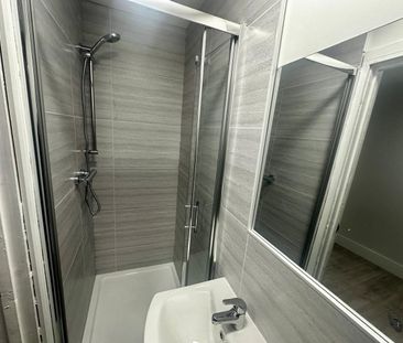 Studio Flat, Wyken Avenue, CV2 - Photo 6