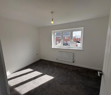 3 bedroom townhouse to rent - Photo 3