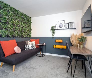 4 bedroom terraced house to rent - Photo 2