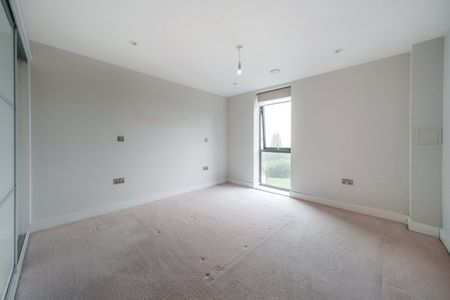 Station Road, Gerrards Cross, Buckinghamshire,SL9 - Photo 2