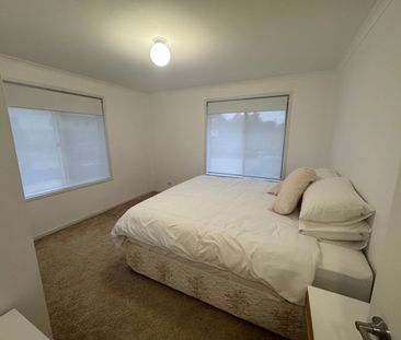 Charming Beach Retreat - Photo 3