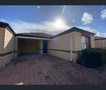 8/13 Milton Place, Orelia, WA 6167 - Photo 3