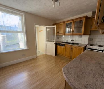 2 bedroom terraced house to rent - Photo 6