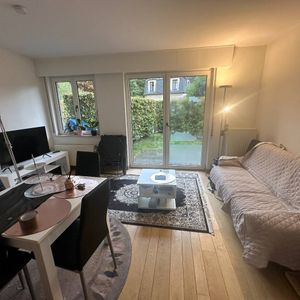 - SINT-AMANDSBERG - Gelijkvloers appartement met tuintje - Foto 2