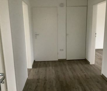 Ruhige, helle 3-Zimmer-Wohnung mit Balkon - Foto 5