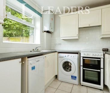 2 bedroom maisonette to rent - Photo 6