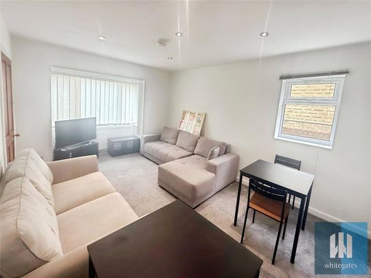 5 bedroom detached house to rent - Photo 1