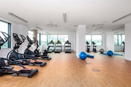 1 bedroom flat to rent - Photo 5