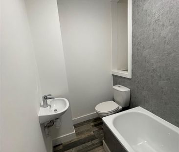 3 bed detached to rent on Ilkeston, Buller Street, DE7 - Photo 5