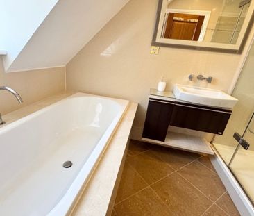 Thames Street - Photo 4