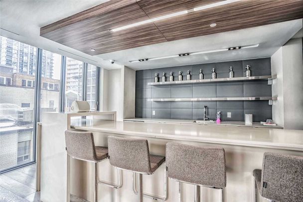 For Lease - 101 Peter Street Unit# 3406, Toronto, Ontario - Photo 1