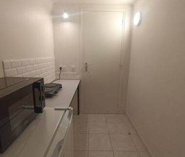 Centre - chambre avec SdB et cuisine séparéess - Photo 1