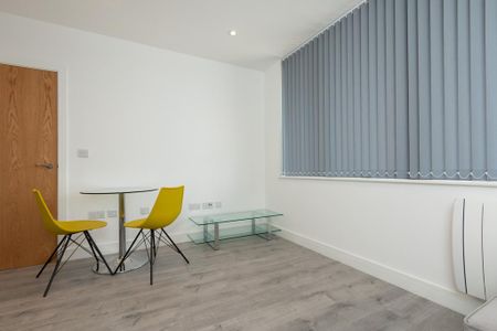 1 bedroom apartment to rent - Photo 2
