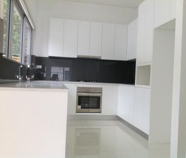 Stylish Inner-West Townhouse in Heart of Canterbury - Photo 1