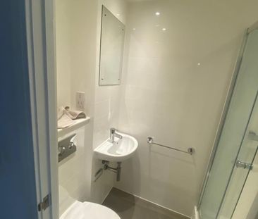 Studio Flat, Fishponds, BS16 - Photo 2