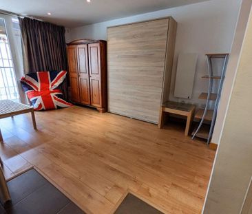 Studio to rent - Photo 4