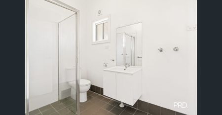 Two Bedroom Granny Flat in Quiet Location - Photo 5