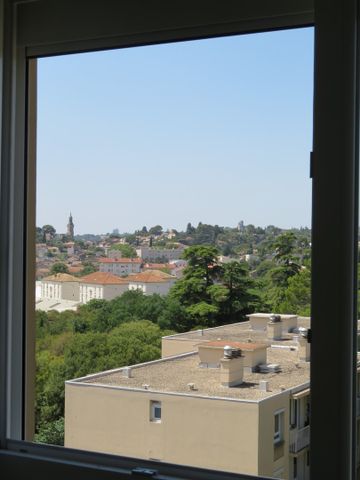 T2, 57m²+Parking Nîmes, Rue des Bananiers, 625€ H.C - Photo 5