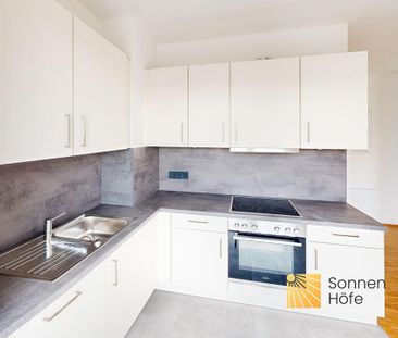 Kompakte 2-Zimmer-Wohnung mit moderner Einbauküche - Photo 1