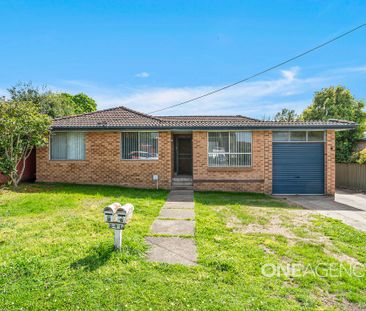 3 BEDROOM NOWRA UNIT - CLOSE TO CBD WITH GARAGE ACCESS - Photo 4