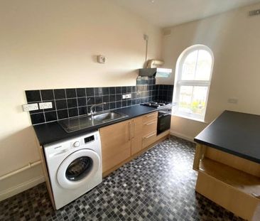 1 bedroom flat to rent - Photo 6
