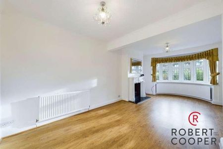 Dulverton Road, Ruislip, Middlesex, HA4 - Photo 2