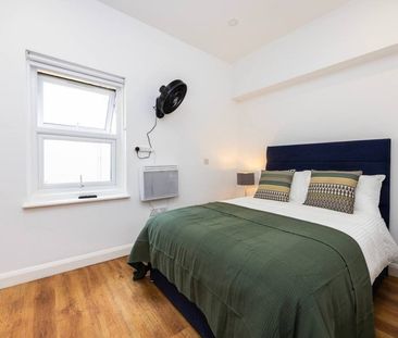 Warwick Road - Photo 2