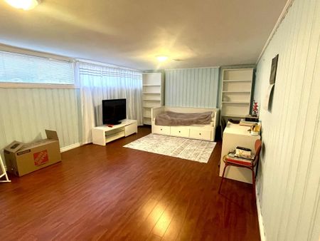 For Lease - 43 Plateau Crescent, Toronto, Ontario - Photo 3