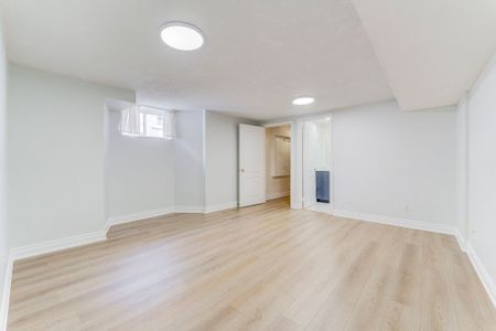 For Lease - 338 Calvert Road, Markham, Ontario - Photo 4