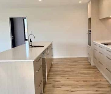 RANGIORA- 3 BEDROOMS - Photo 2