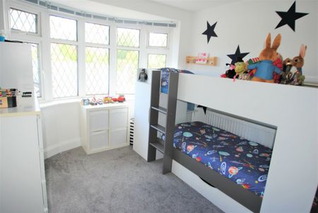 Bungalow, Kinson Road - Photo 5