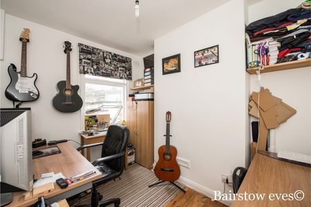 Hawthorne Road, Walthamstow E17, London - Photo 5