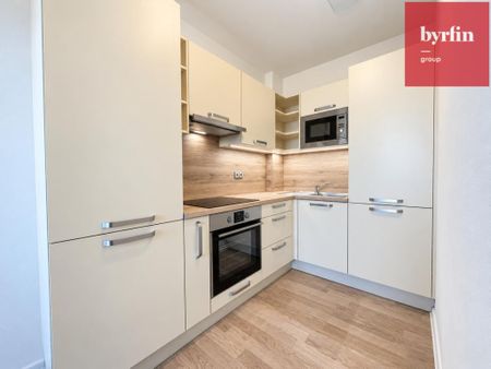 Pronájem bytu 2+kk 35 m2 - Fotografie 4