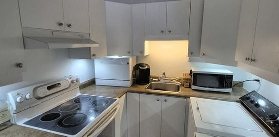 4 1/2 à Louer - Photo 2
