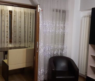 Garsoniera str.Marchian cu vedere spre Teatrul Eminescu - Photo 2
