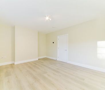 2 bedroom apartment - Photo 5