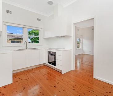 18 Pulbrook Parade, Hornsby NSW 2077 - House For Rent | Domain - Photo 4