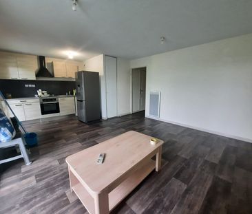 Location appartement 2 pièces, 42.86m², Saint-Sulpice-la-Pointe - Photo 3