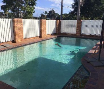 Stafford Heights - Photo 3