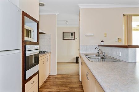 40 Manildra Drive, Dudley Park WA 6210 - House For Rent | Domain - Photo 2