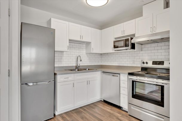 For Lease - 555 Bonaccord Street Unit# 303, Peterborough Central, Ontario - Photo 1